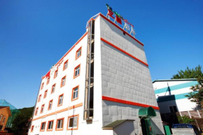 Отель Traum Hotel & Condo  Gapyeong-Gun